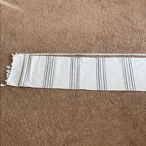 Table Runner